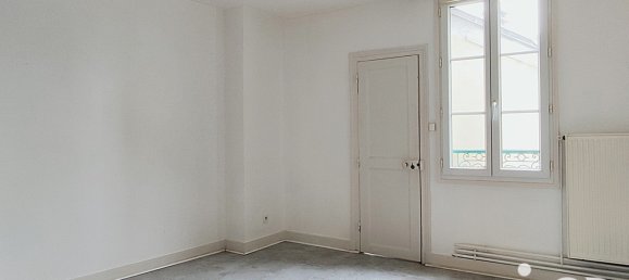 Apartamento de 2 dormitorios en Chalons-en-Champagne, France No. 219873 6