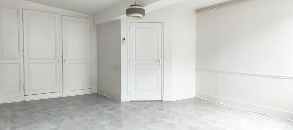 Apartamento de 2 dormitorios en Chalons-en-Champagne, France No. 219873 2