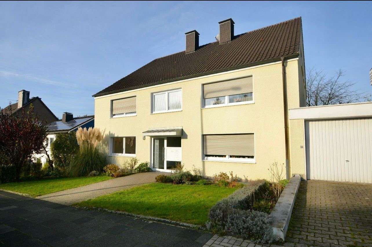 2 bedrooms Apartment in Hagen, Germany No. 107209