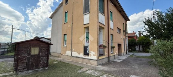 3 rooms Apartment in Cazzago San Martino, Italy No. 314788 24