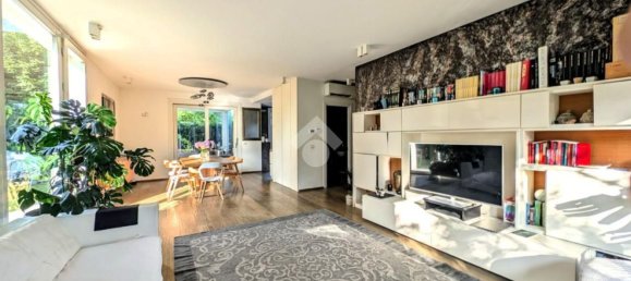 4 rooms Apartment in Treviso, Italy No. 274144 2