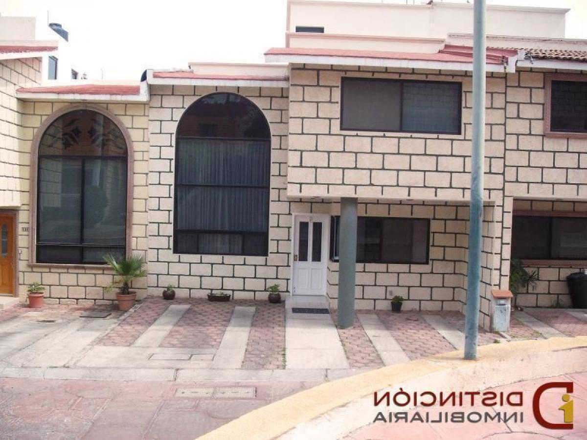 3 bedrooms House in Queretaro, Mexico No. 153487