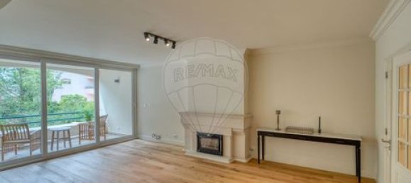 3 bedrooms Apartment in Cascais, Portugal No. 252729 3