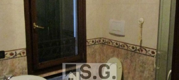 3 bedrooms Apartment in Venice, Italy No. 327242 6