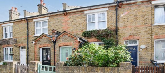 2 Schlafzimmer Haus in East Sheen, United Kingdom, Nr. 8951 21