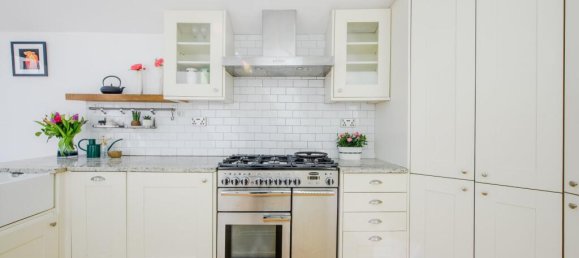 2 Schlafzimmer Haus in East Sheen, United Kingdom, Nr. 8951 10