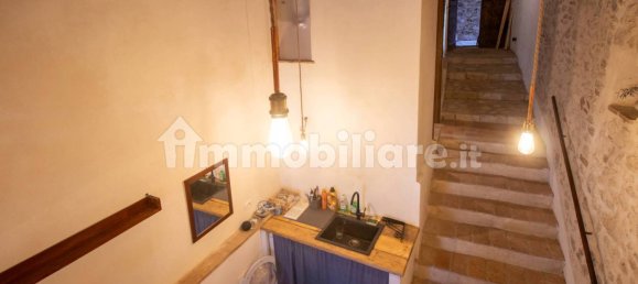 5 bedrooms House in Contigliano, Italy No. 341633 3