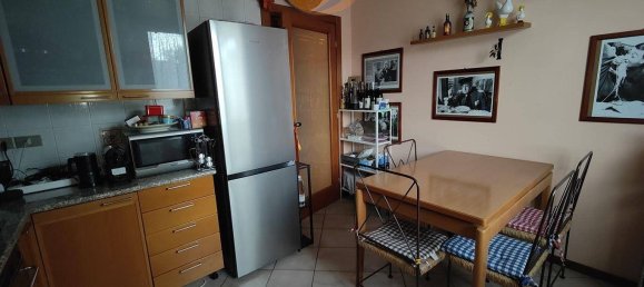 2 Schlafzimmer Wohnung in Biassono, Italy, Nr. 274556 10