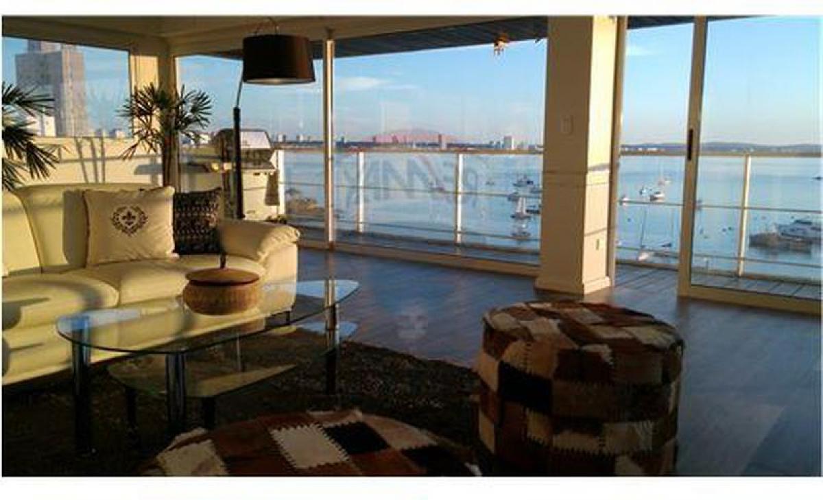6 bedrooms Apartment in Maldonado, Uruguay No. 11940