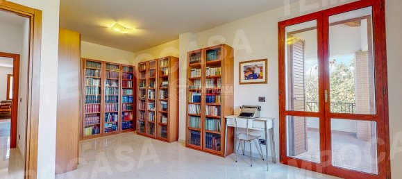 7 rooms House in Valsamoggia, Italy No. 152800 7