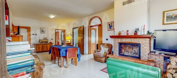 7 rooms House in Valsamoggia, Italy No. 152800 2