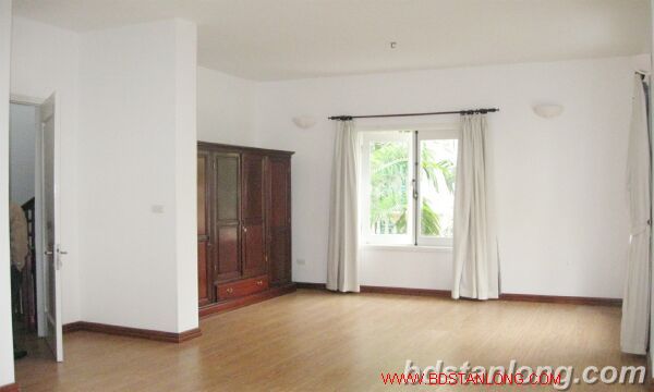 6 bedrooms Villa in Tay Ho, Vietnam No. 7163