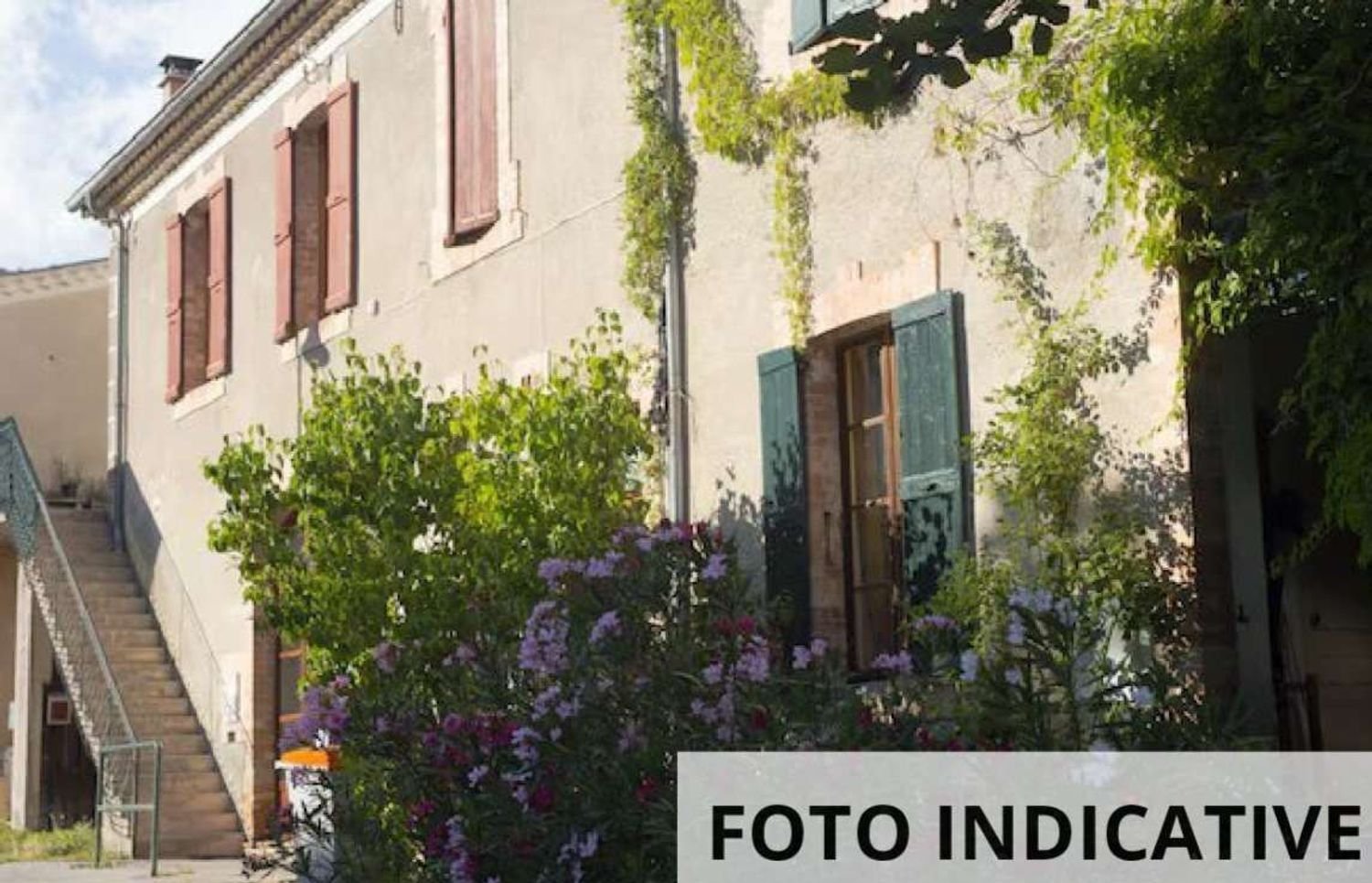 4 rooms Apartment in Milan, Italy No. 305234