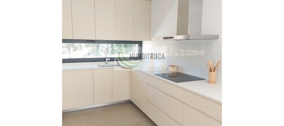 3 bedrooms House in Palmeira, Portugal No. 41641 19