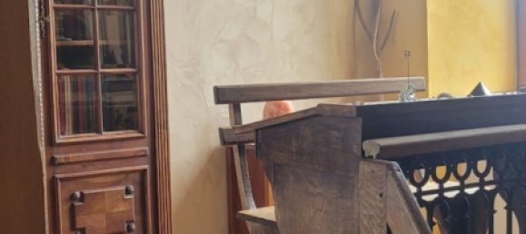 Дом с 8 комнатами в Сен-Жорж-де-Пуазьё, Франция № 241077 24