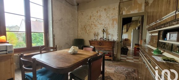 Дом с 8 комнатами в Сен-Жорж-де-Пуазьё, Франция № 241077 19