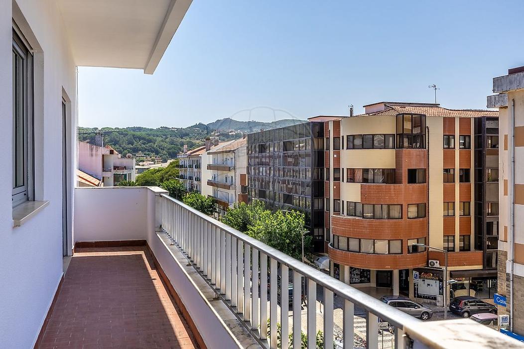 3 bedrooms Apartment in Porto de Mos, Portugal No. 299369