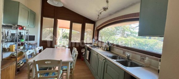 3 bedrooms Villa in Ronciglione, Italy No. 151465 10