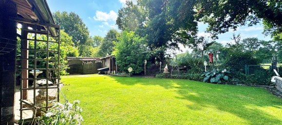 5 bedrooms House in Leer, Germany No. 230928 5