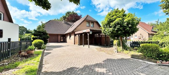 5 bedrooms House in Leer, Germany No. 230928 3