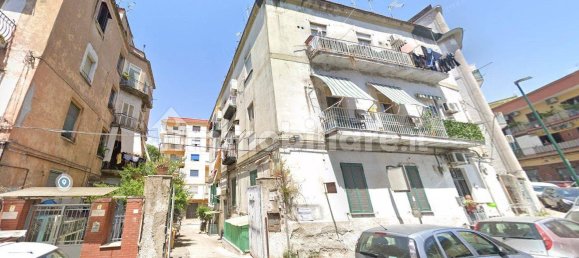 1 Schlafzimmer Wohnung in Naples, Italy, Nr. 156476 2