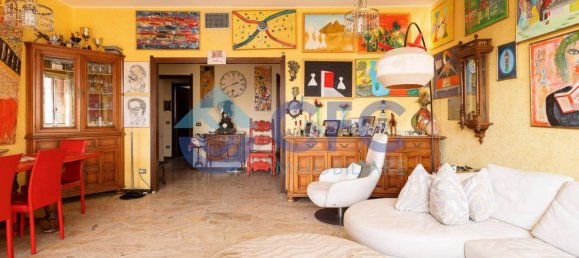 4غرفة شقة في Opera, Italy رقم 40826 9