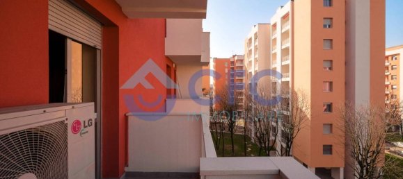 4غرفة شقة في Opera, Italy رقم 40826 26