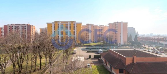 4غرفة شقة في Opera, Italy رقم 40826 10