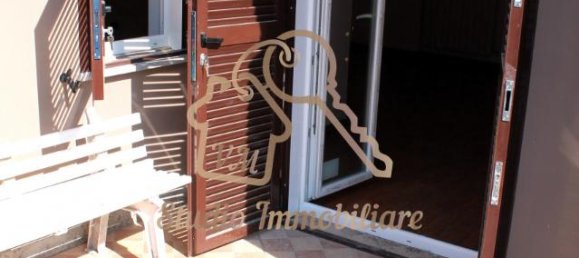 3 rooms Apartment in Castelnuovo di Porto, Italy No. 235370 8