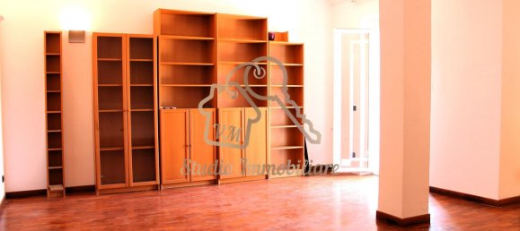 3 rooms Apartment in Castelnuovo di Porto, Italy No. 235370 4