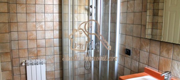 3 rooms Apartment in Castelnuovo di Porto, Italy No. 235370 22