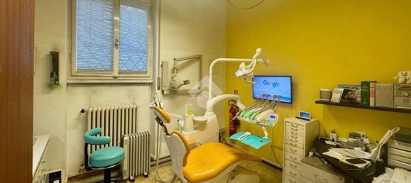 Gewerbliche Immobilie in Verona, Italy 50m², Nr. 171052 2