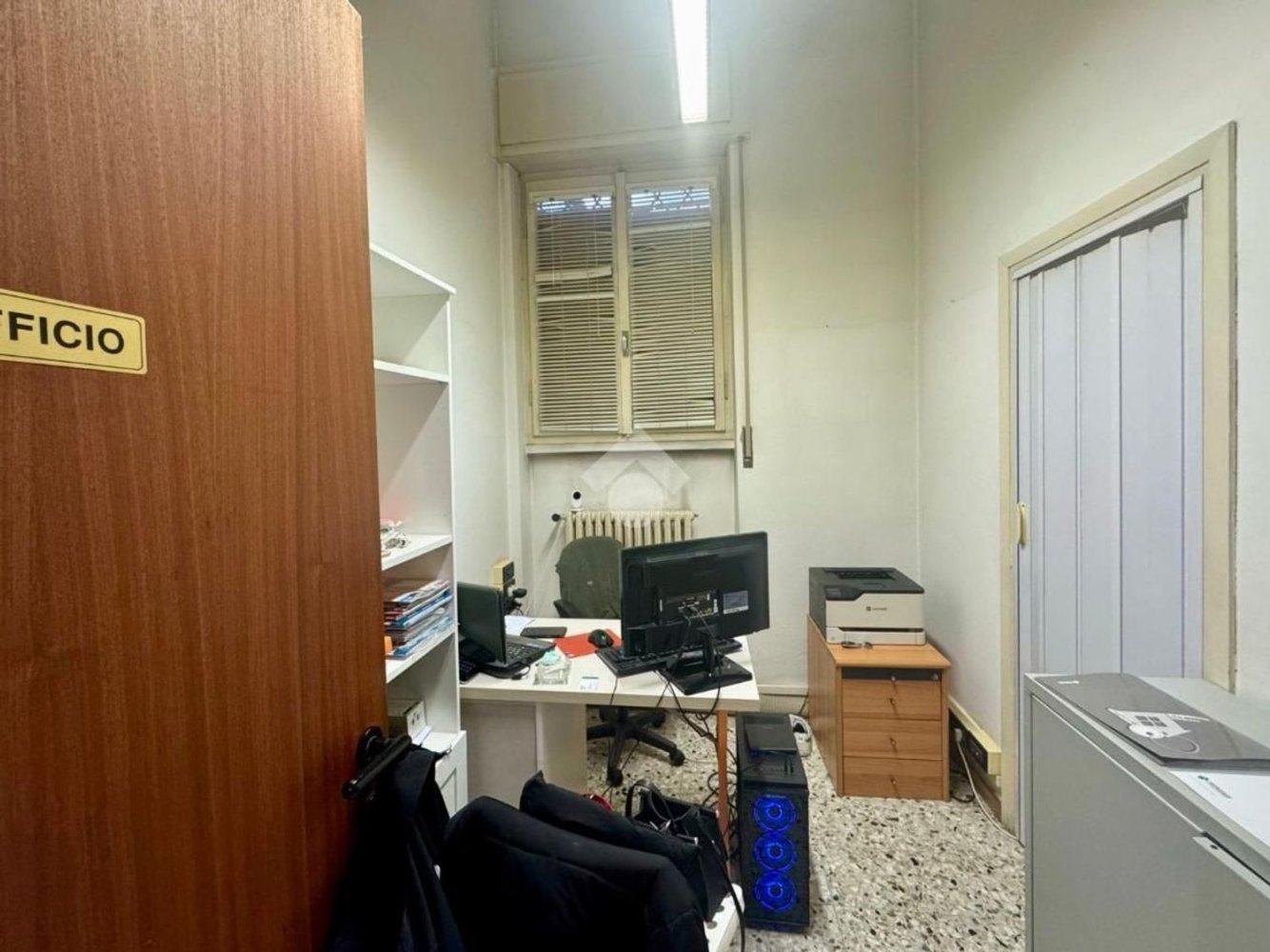 Gewerbliche Immobilie in Verona, Italy 50m², Nr. 171052