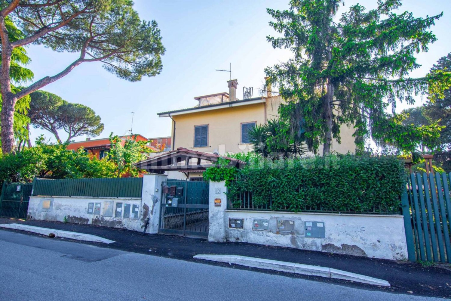 Studio in Rome, Italy No. 268536