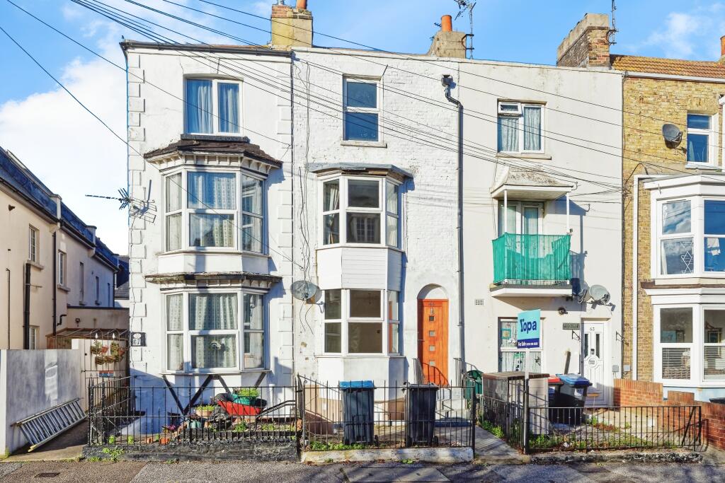 4 bedrooms House in Ramsgate, United Kingdom No. 10834