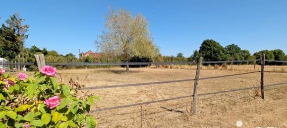 3 Schlafzimmer Haus in Verneuil-sur-Igneraie, France, Nr. 300310 20