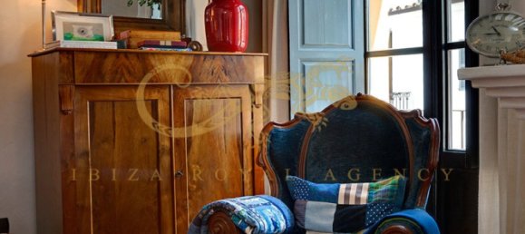 4 bedrooms House in Ibiza town, Spain No. 934 22