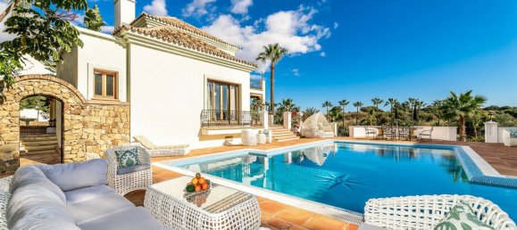 16 bedrooms Villa in El Paraiso, Spain No. 146163 10