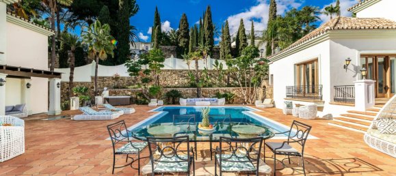 16 bedrooms Villa in El Paraiso, Spain No. 146163 11