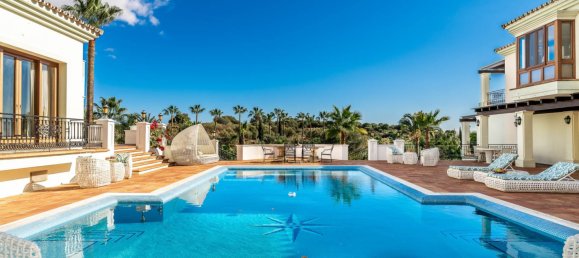 16 bedrooms Villa in El Paraiso, Spain No. 146163 9