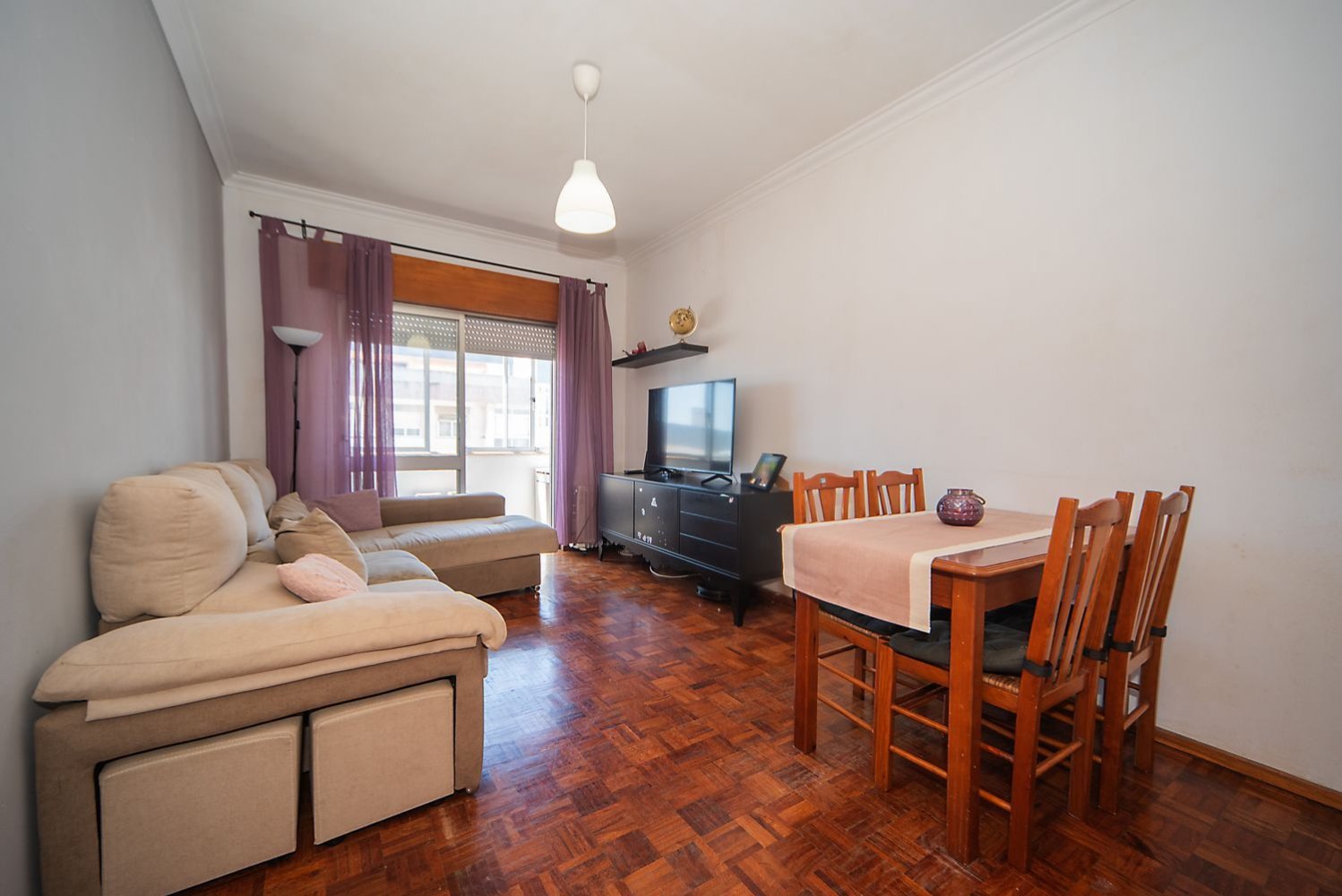 Apartamento de 2 dormitorios en Oeiras, Portugal No. 316755