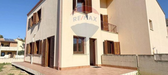 3 bedrooms Villa in Erice, Italy No. 352139 2