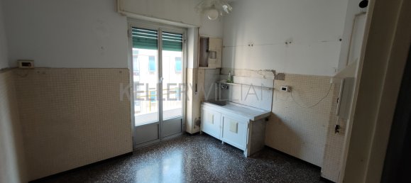 1 bedroom Apartment in Genoa, Italy No. 288976 3