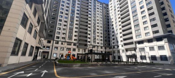 Квартира с 4 спальнями в Насиминский район, Азербайджан № 1675 5