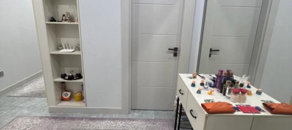 Квартира с 4 спальнями в Насиминский район, Азербайджан № 1675 9