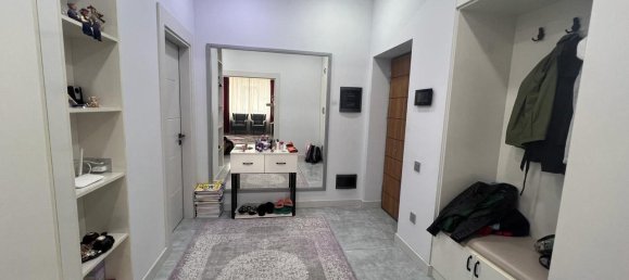 Квартира с 4 спальнями в Насиминский район, Азербайджан № 1675 11