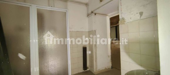 5 rooms Commercial property in Turin, Italy No. 43939 23