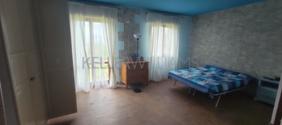 3 bedrooms House in Aulla, Italy No. 351673 4