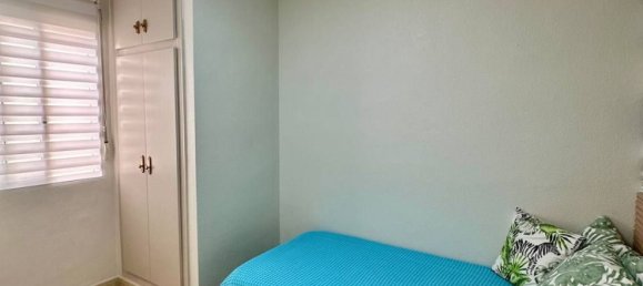 Apartamento de 2 dormitorios en Torrevieja, Spain No. 143175 5