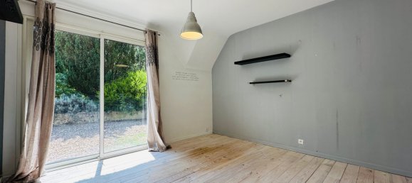 Casa de 6 dormitorios en Montbazon, France No. 260059 12